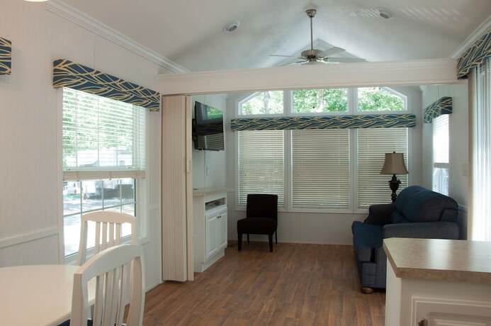 Imagen de la habitación del Hotel Sea Pines Rv Resort And Campground. Foto 19