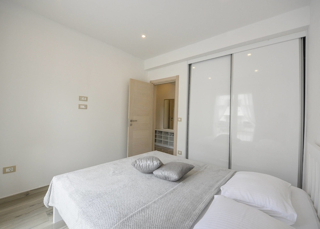 Imagen de la habitación del Hotel Sea Point I. Foto 2