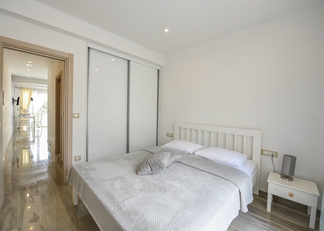 Imagen de la habitación del Hotel Sea Point I. Foto 3