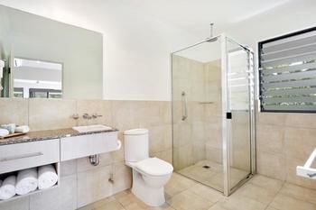 Imagen de la habitación del Hotel Sea Point On Trinity Beach. Foto 7
