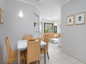 Imagen de la habitación del Hotel Sea Point On Trinity Beach. Foto 8