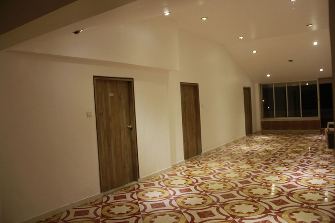 Imagen de los interiores del Hotel Sea Queen Beach Resort and Spa. Foto 13