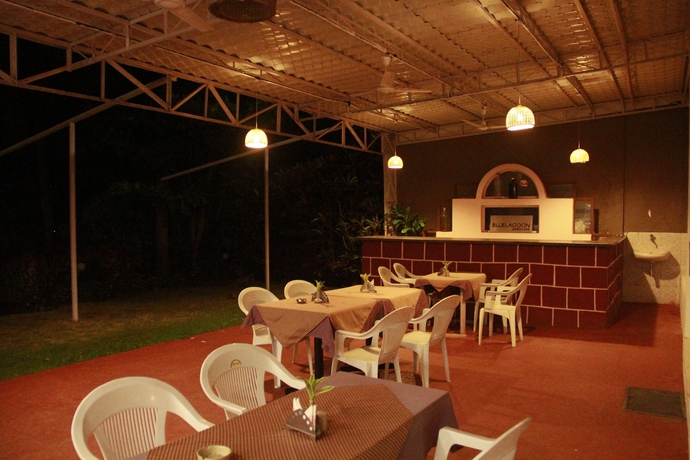 Imagen del bar/restaurante del Hotel Sea Queen Beach Resort and Spa. Foto 4