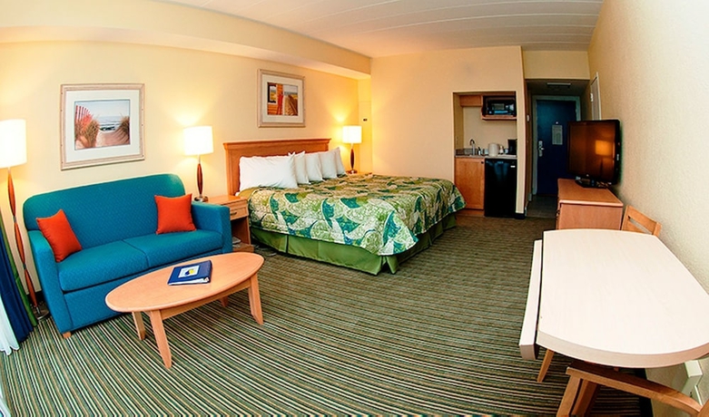 Imagen de la habitación del Hotel Sea Ranch Resort. Foto 11