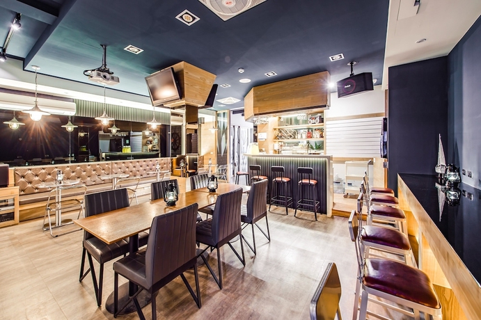 Imagen de los interiores del Hotel Sea Residences hall. Foto 16