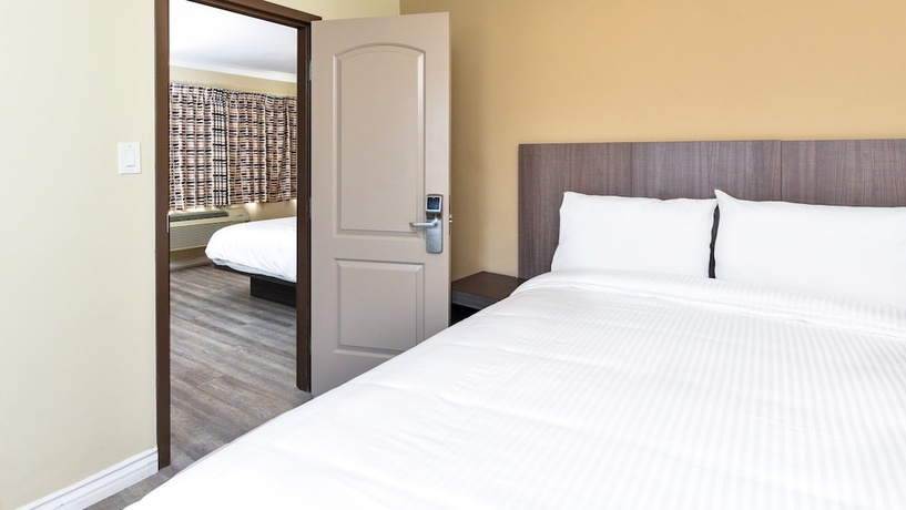 Imagen general del Hotel Sea Rock Inn - Long Beach. Foto 2