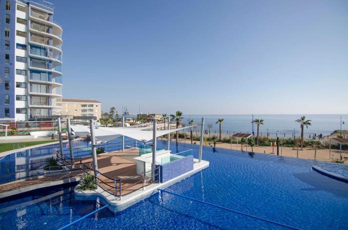 Imagen de la piscina del Hotel Sea Senses Apartments - Marholidays. Foto 6