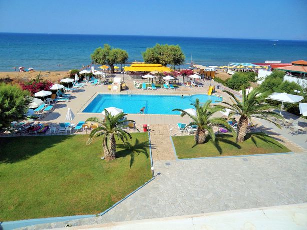 Imagen de la piscina del Hotel Sea Side Apartments. Foto 13