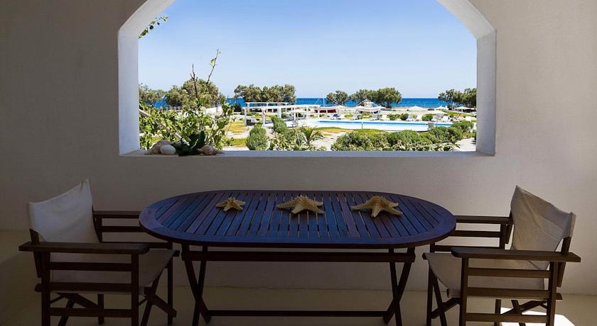 Imagen de los interiores del Hotel Sea Sound - White Katikies. Foto 6