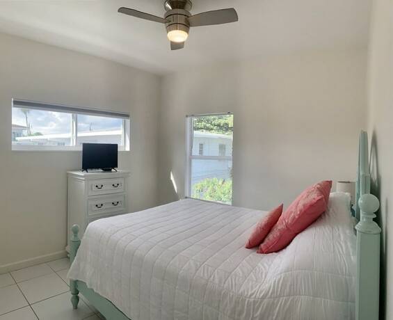 Imagen de la habitación del Hotel Sea Spray Inn, Lauderdale By the Sea. Foto 11