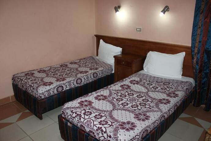 Imagen de la habitación del Hotel Sea Star, Alejandr&iacute;a. Foto 17