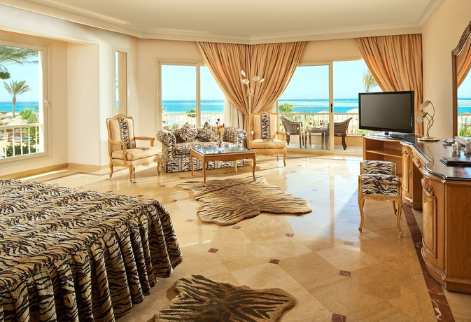 Imagen de la habitación del Hotel Sea Star Beau Rivage. Foto 15