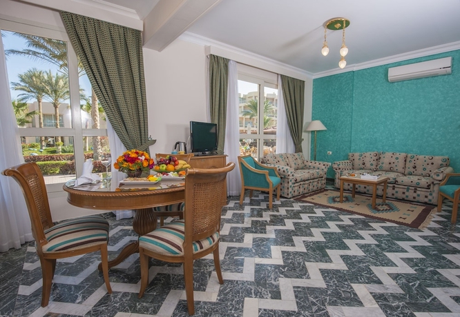 Imagen de la habitación del Hotel Sea Star Beau Rivage. Foto 16