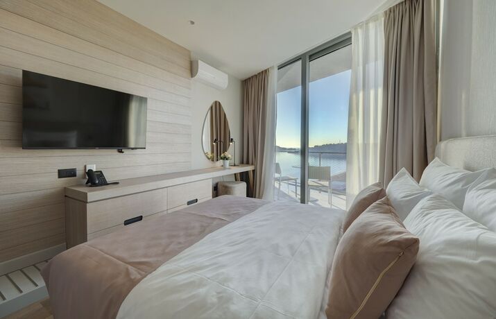 Imagen de la habitación del Hotel Sea Star Budva, Becici. Foto 18