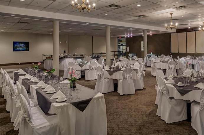 Imagen de los interiores del Hotel Sea To Sky And Conference Centre, Squamish. Foto 16