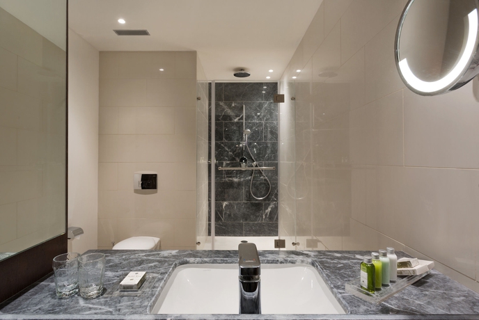 Imagen de la habitación del Hotel Sea Tower by Isrotel Design. Foto 6