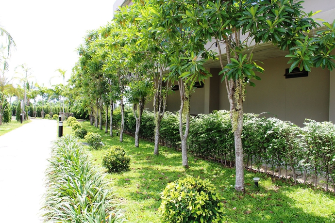 Imagen de los exteriores del Hotel Sea Two Pool Villa Resort. Foto 8