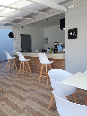 Imagen del bar/restaurante del Hotel Sea Vessel. Foto 3