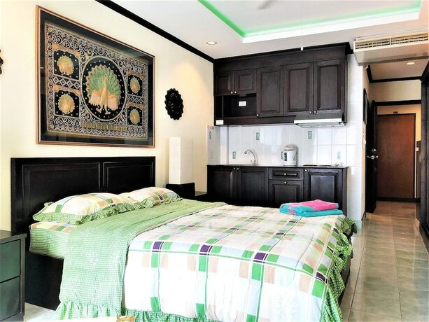 Imagen general del Hotel Sea View Apartment Rimhad Condominium Pattaya. Foto 9