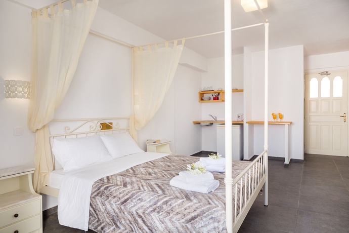 Imagen de la habitación del Hotel Sea View Beach, Thira Municipal Unit. Foto 2