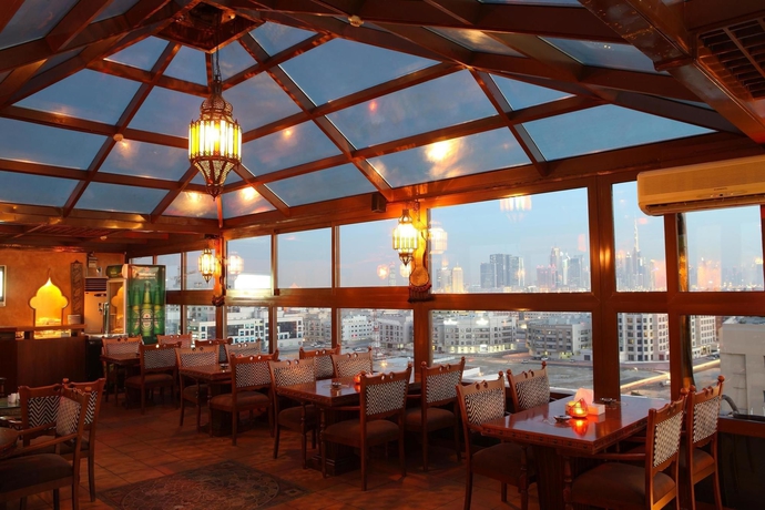 Imagen del bar/restaurante del Hotel Sea View, Bur Dubai. Foto 6