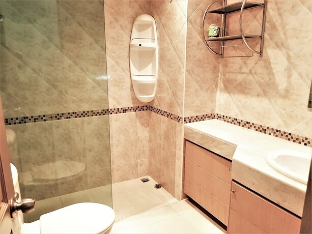 Imagen general del Hotel Sea View Corner Condo Jomtien. Foto 10