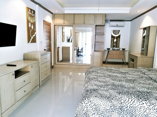 Imagen general del Hotel Sea View Corner Condo Jomtien. Foto 17