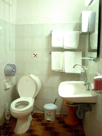 Imagen de la habitación del Hotel Sea View, Dimotiki Enotita Saronikou. Foto 17