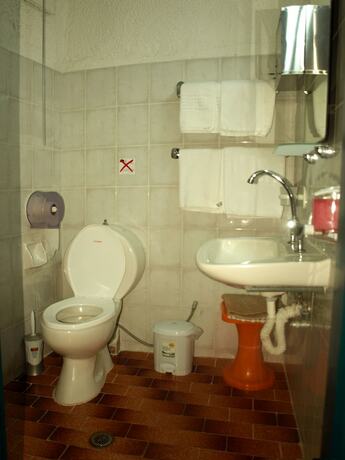 Imagen general del Hotel Sea View, Dimotiki Enotita Saronikou. Foto 2