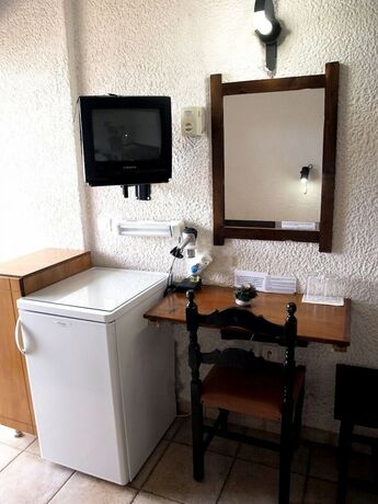 Imagen general del Hotel Sea View, Dimotiki Enotita Saronikou. Foto 7