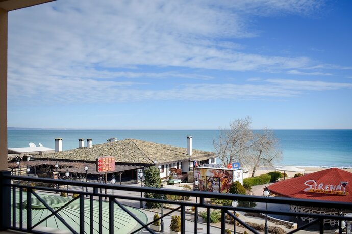 Imagen de la habitación del Hotel Sea View Rental Front Beach. Foto 32