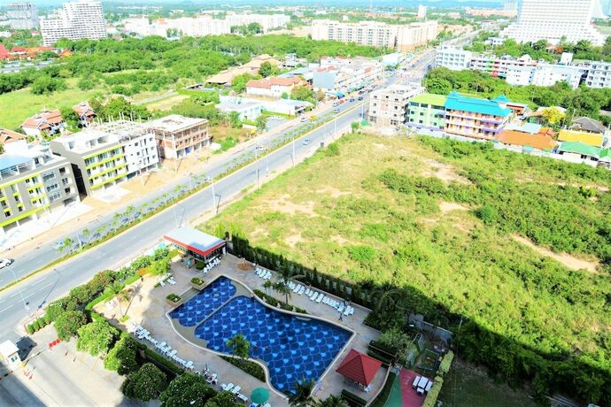 Imagen general del Hotel Sea Views At Jomtien Beach. Foto 13