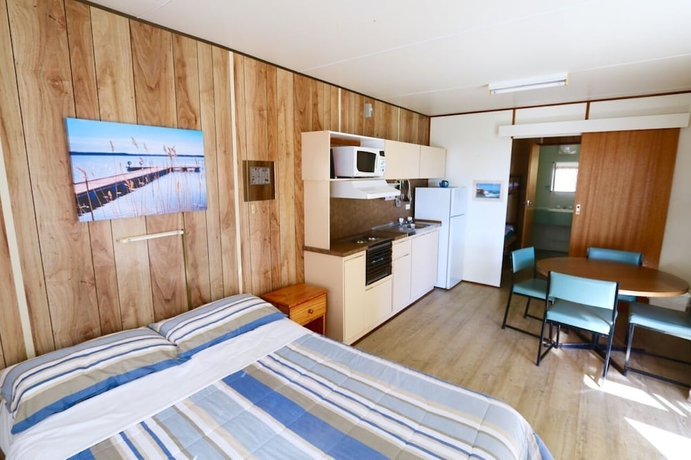 Imagen de la habitación del Hotel Sea Vu Caravan Park. Foto 8