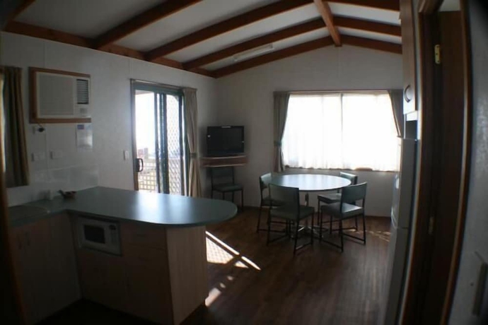 Imagen de la habitación del Hotel Sea Vu Caravan Park. Foto 14