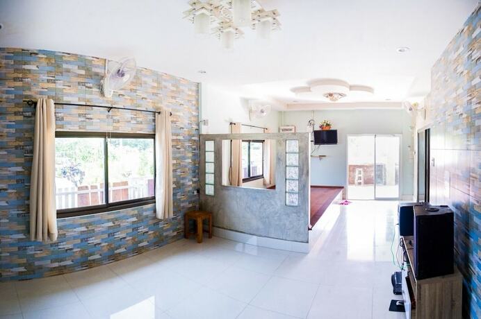 Imagen de los interiores del Hotel Sea Wind House 1. Foto 14