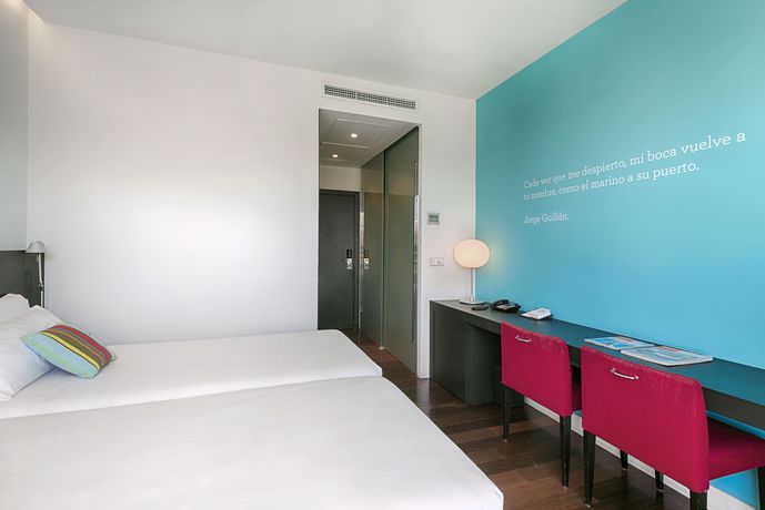 Imagen de la habitación del Hotel Sea You Port Valencia. Foto 7