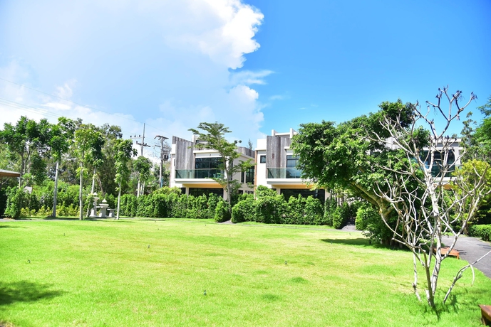 Imagen de los exteriores del Hotel Sea and Sea Villa Resort Sangaroon. Foto 7