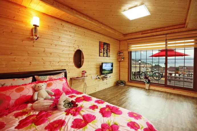 Imagen de la habitación del Hotel Sea under the sky. Foto 18
