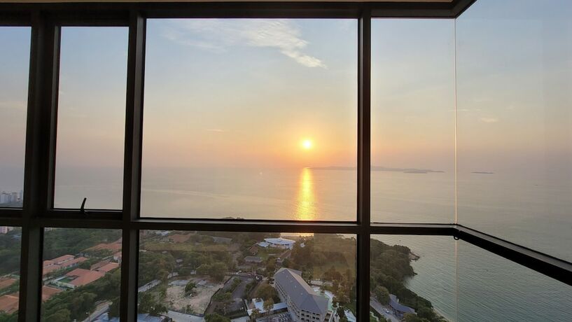 Imagen general del Hotel Sea view 253 The Base Central Pattaya. Foto 10