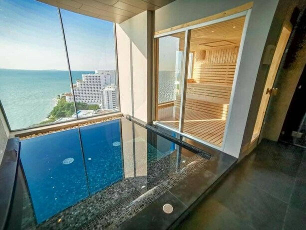 Imagen general del Hotel Sea view 253 The Base Central Pattaya. Foto 16