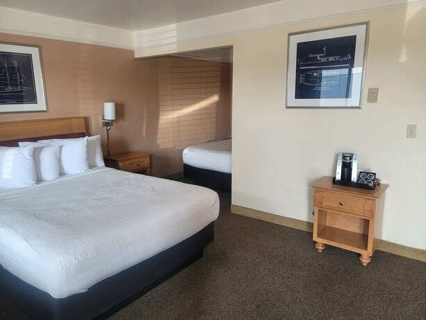 Imagen general del Hotel Seabird Lodge. Foto 5