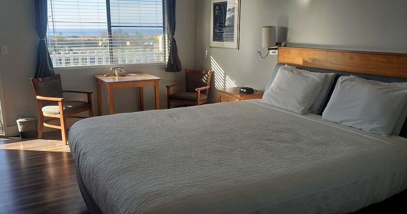 Imagen general del Hotel Seabird Lodge. Foto 10