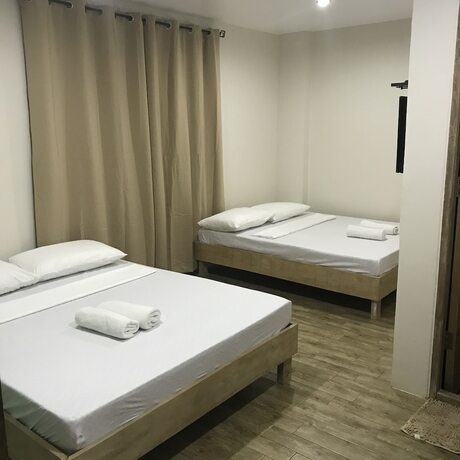 Imagen de la habitación del Hotel Seabreeze Beach Lodge. Foto 18