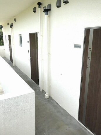 Imagen general del Hotel Seabreeze Kouri. Foto 2