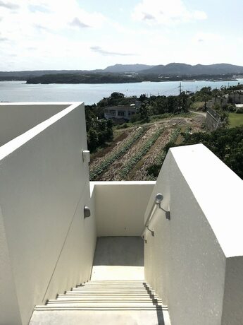 Imagen general del Hotel Seabreeze Kouri. Foto 7