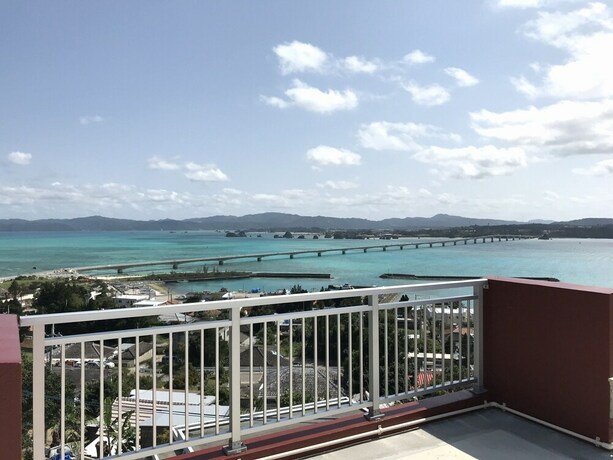 Imagen de los interiores del Hotel Seabreeze Kouri. Foto 30