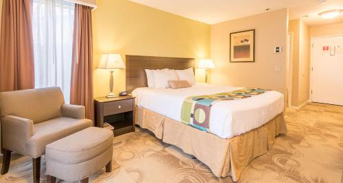 Imagen de la habitación del Hotel Seacliff Inn Aptos, Tapestry Collection by Hilton. Foto 7