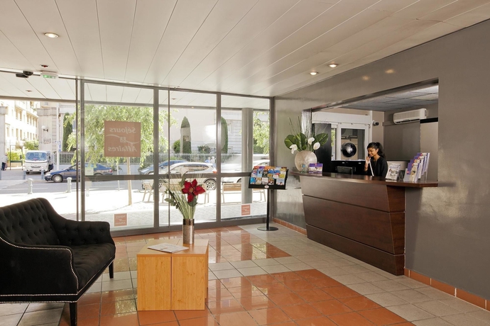 Imagen de los interiores del Hotel Séjours Et Affaires Aix En Provence Mirabeau. Foto 14