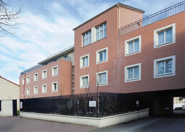 Imagen de los exteriores del Hotel Séjours & Affaires Créteil Le Magistere. Foto 12