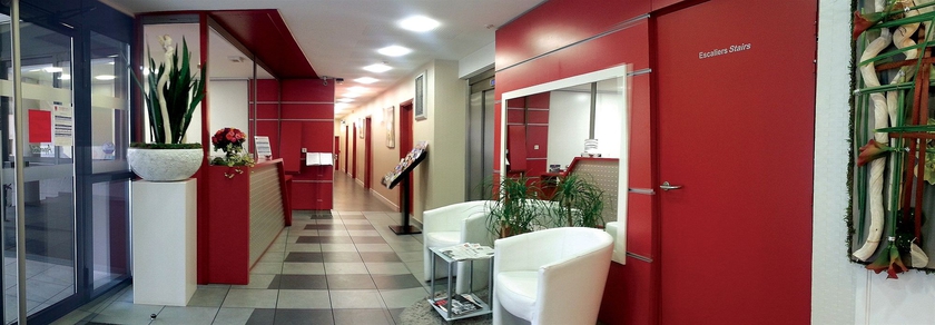 Imagen de los interiores del Hotel Séjours and Affaires Angers Atrium. Foto 14